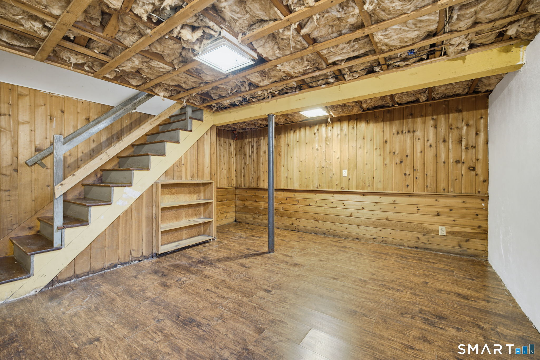 1485 Suffield Street Suffield CT 06078