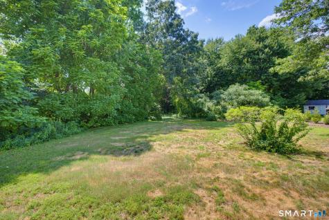 1485 Suffield Street Suffield CT 06078
