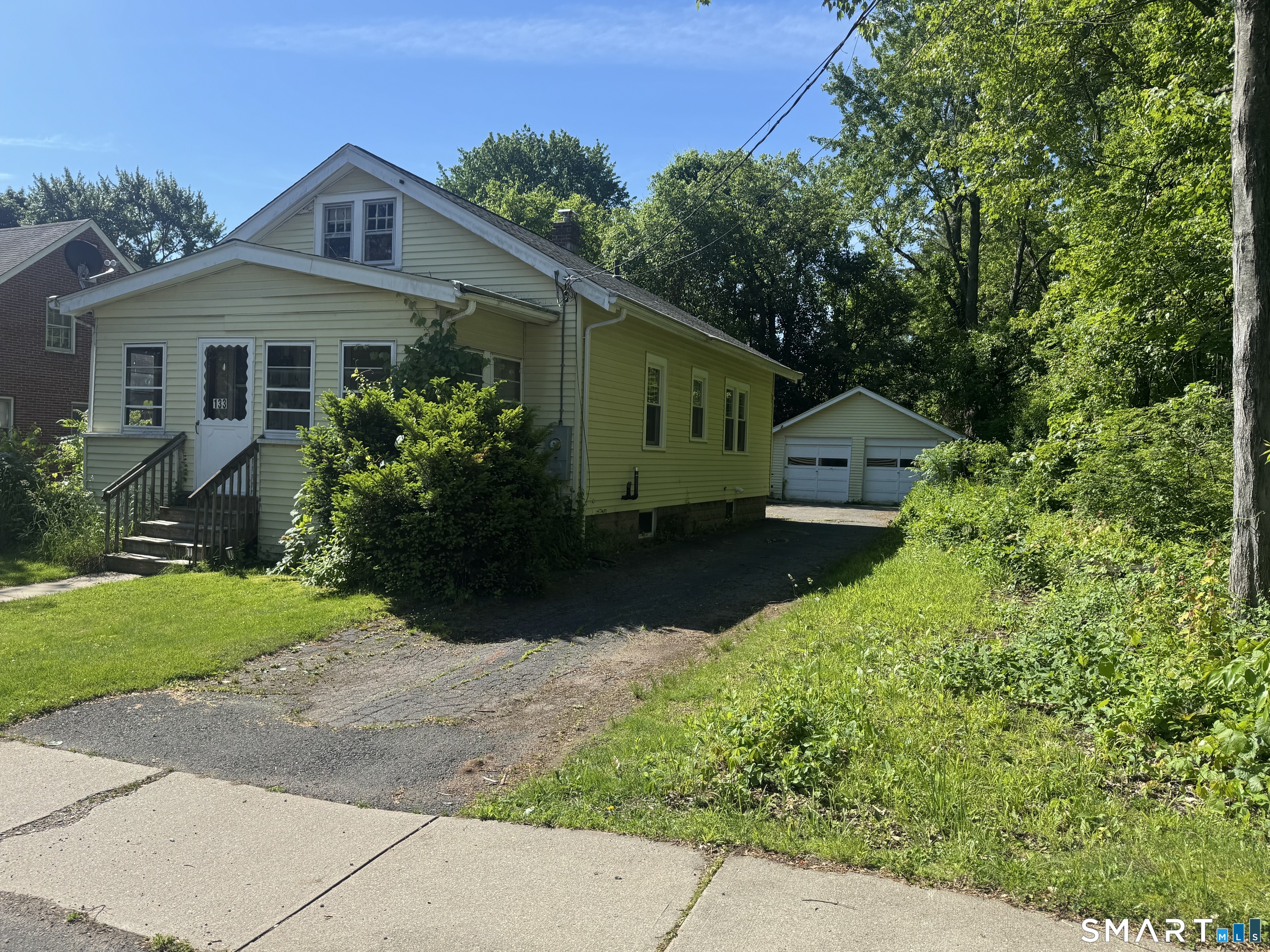 133 Grove Street Windsor Locks CT 06096