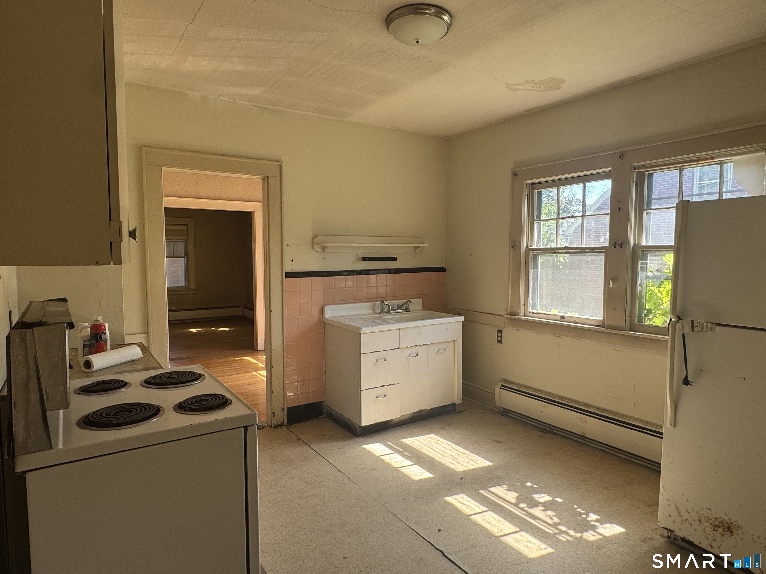 133 Grove Street Windsor Locks CT 06096
