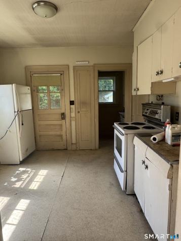 133 Grove Street Windsor Locks CT 06096