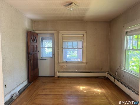 133 Grove Street Windsor Locks CT 06096