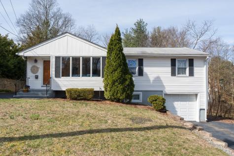 20 Farnsworth Street Hamden CT 06517