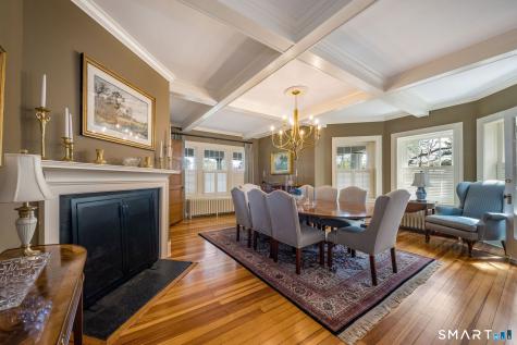 880 Boston Post Road Madison CT 06443