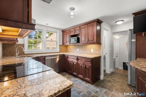 282 Tunxis Road West Hartford CT 06107