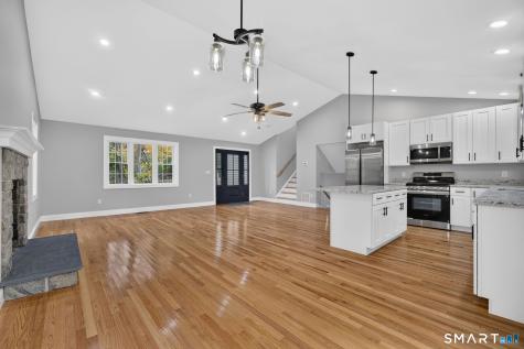 150 Cow Hill Road Clinton CT 06413