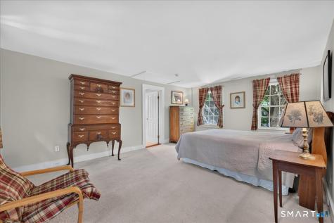 9 Ingham Hill Road Essex CT 06426
