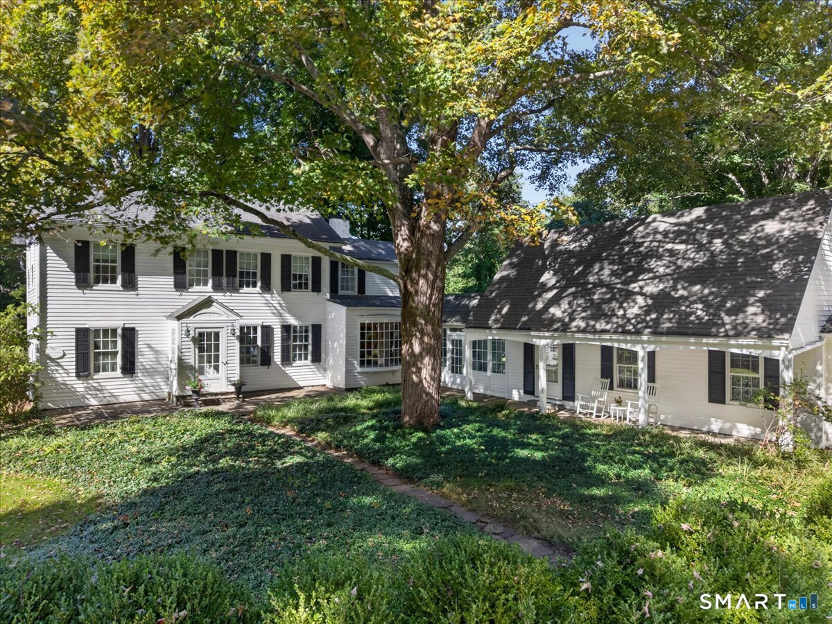 9 Ingham Hill Road Essex CT 06426