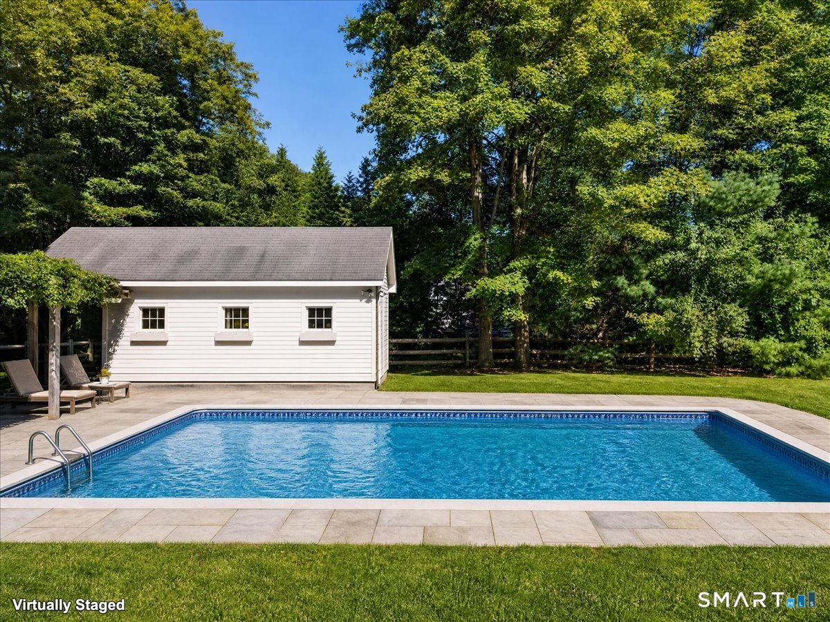 9 Ingham Hill Road Essex CT 06426
