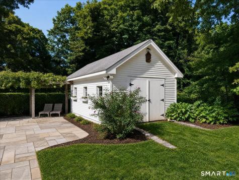 9 Ingham Hill Road Essex CT 06426