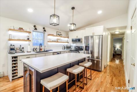 113 King Street Danbury CT 06811