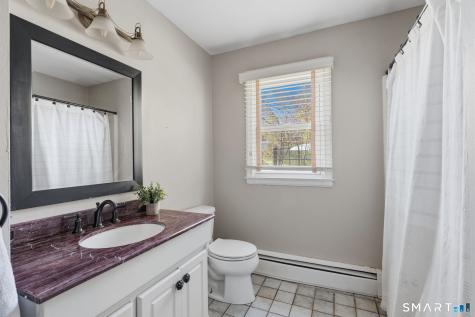 35 Apple Tree Lane Wallingford CT 06492