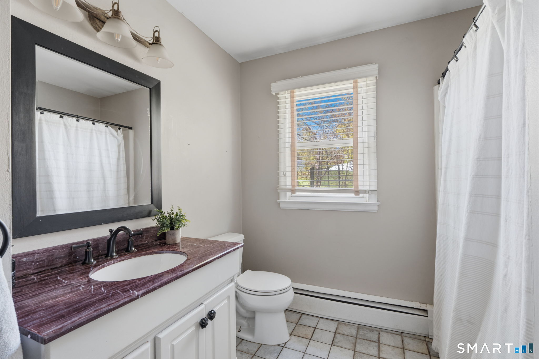 35 Apple Tree Lane Wallingford CT 06492