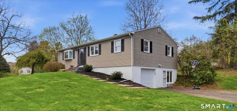 35 Apple Tree Lane Wallingford CT 06492