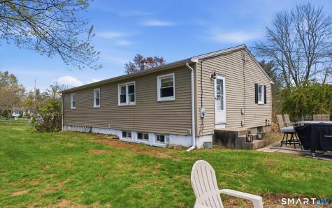 35 Apple Tree Lane Wallingford CT 06492
