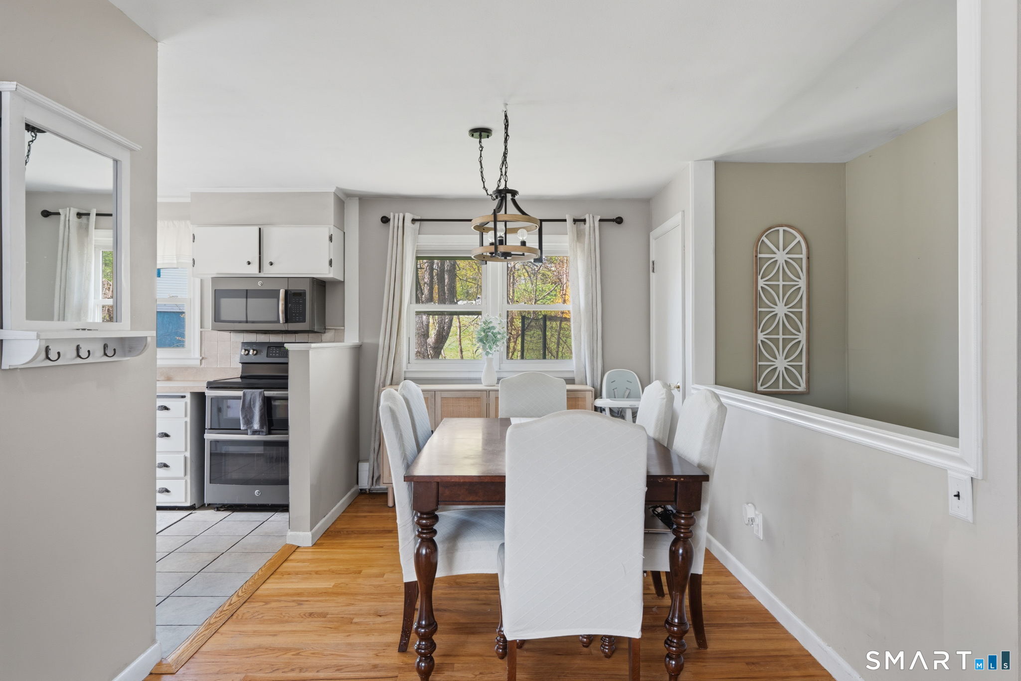 35 Apple Tree Lane Wallingford CT 06492