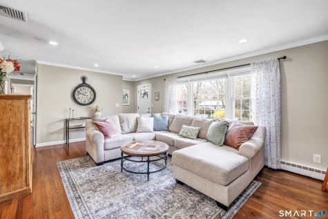 15 Imperial Drive Norwalk CT 06854