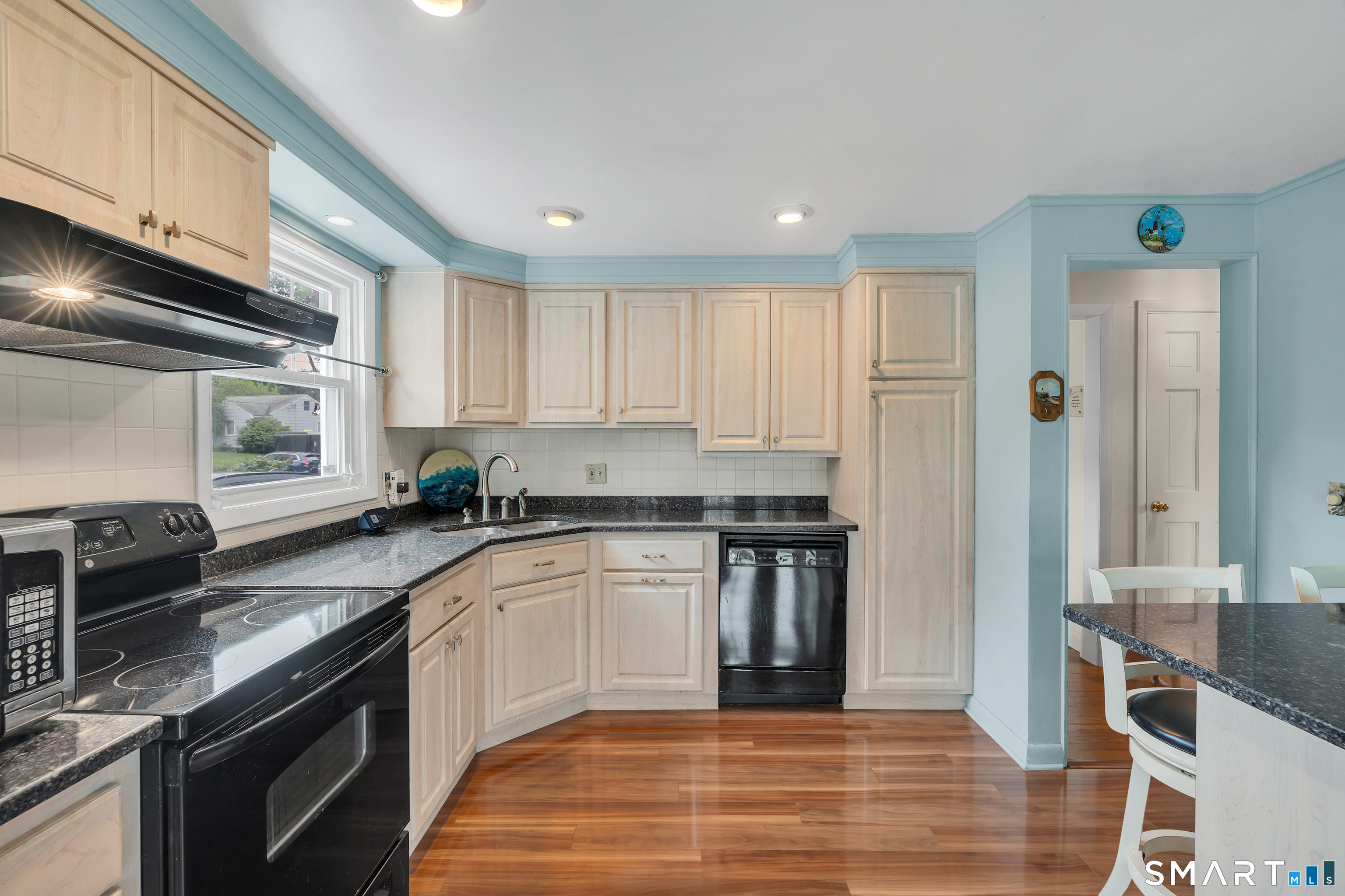 28 Kirkside Avenue Milford CT 06460