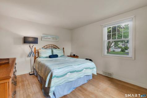 28 Kirkside Avenue Milford CT 06460
