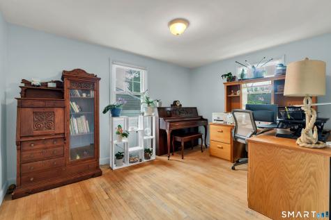 28 Kirkside Avenue Milford CT 06460
