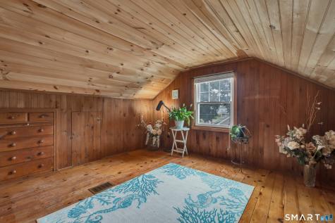 28 Kirkside Avenue Milford CT 06460