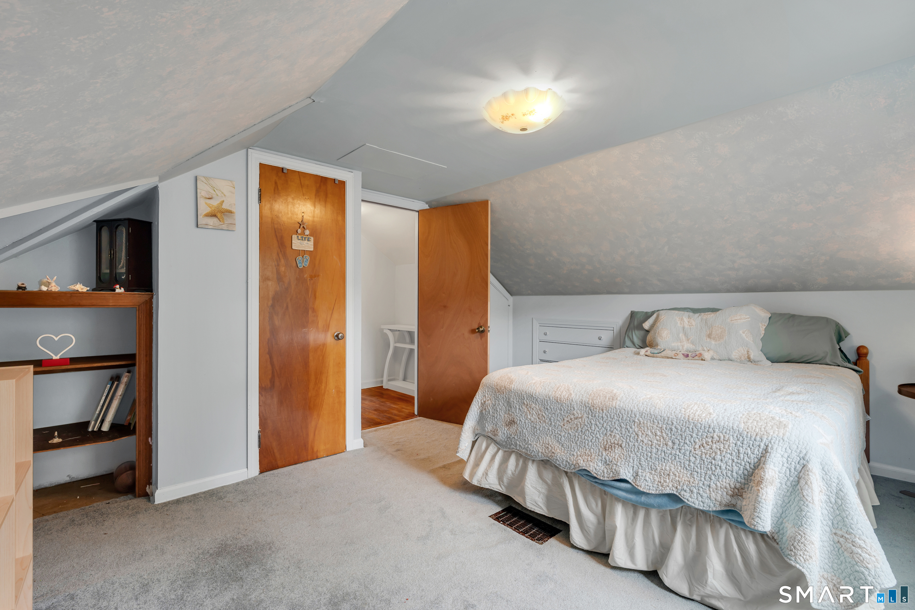 28 Kirkside Avenue Milford CT 06460