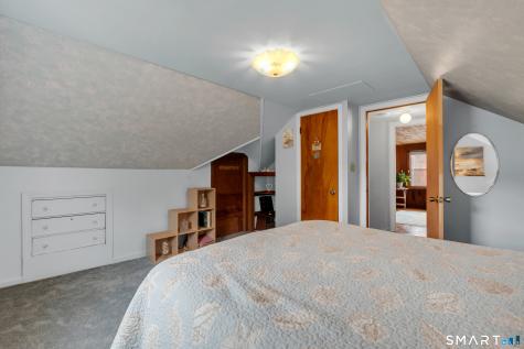 28 Kirkside Avenue Milford CT 06460