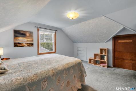 28 Kirkside Avenue Milford CT 06460