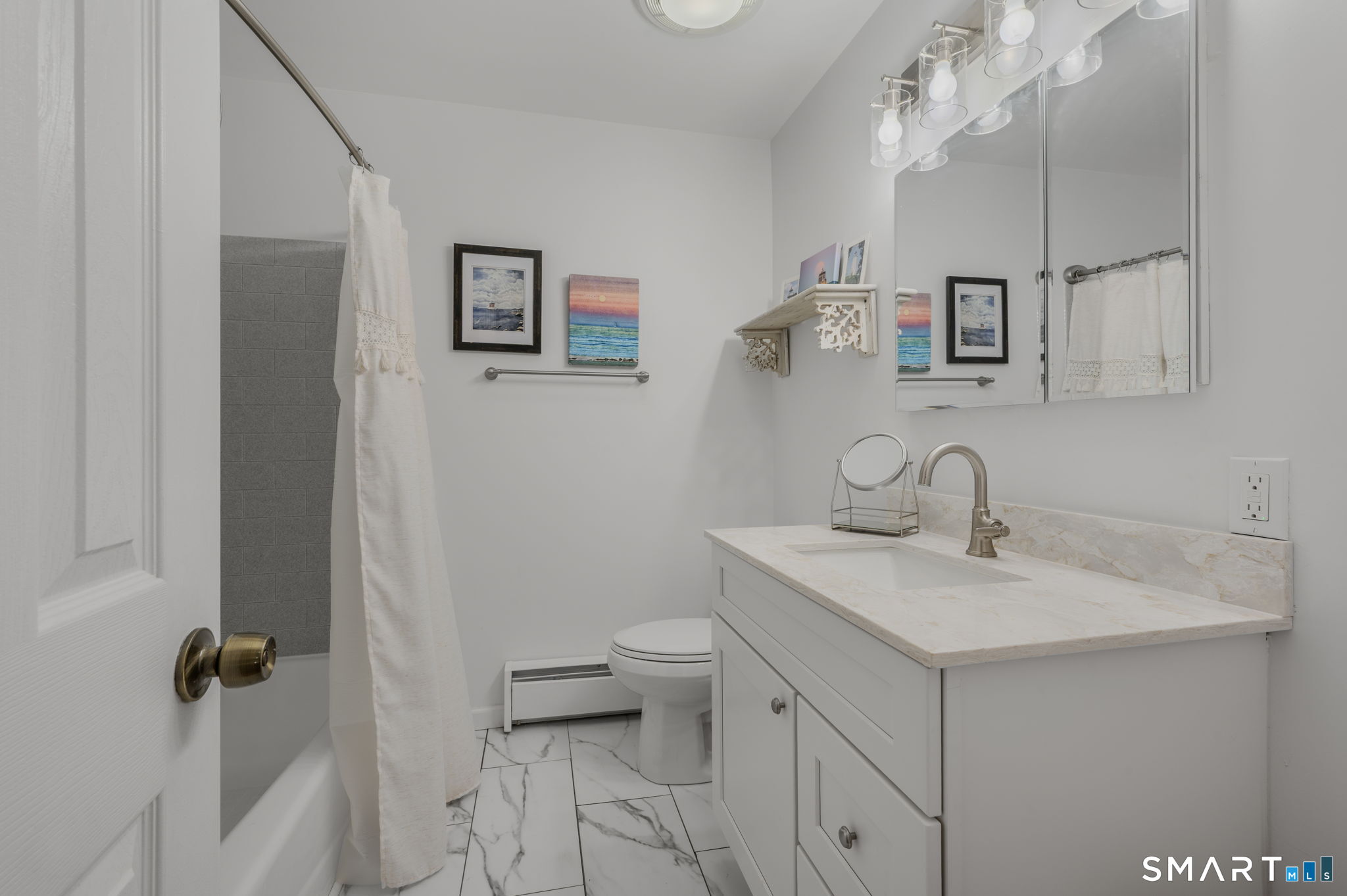 53 Lovers Lane East Lyme CT 06333