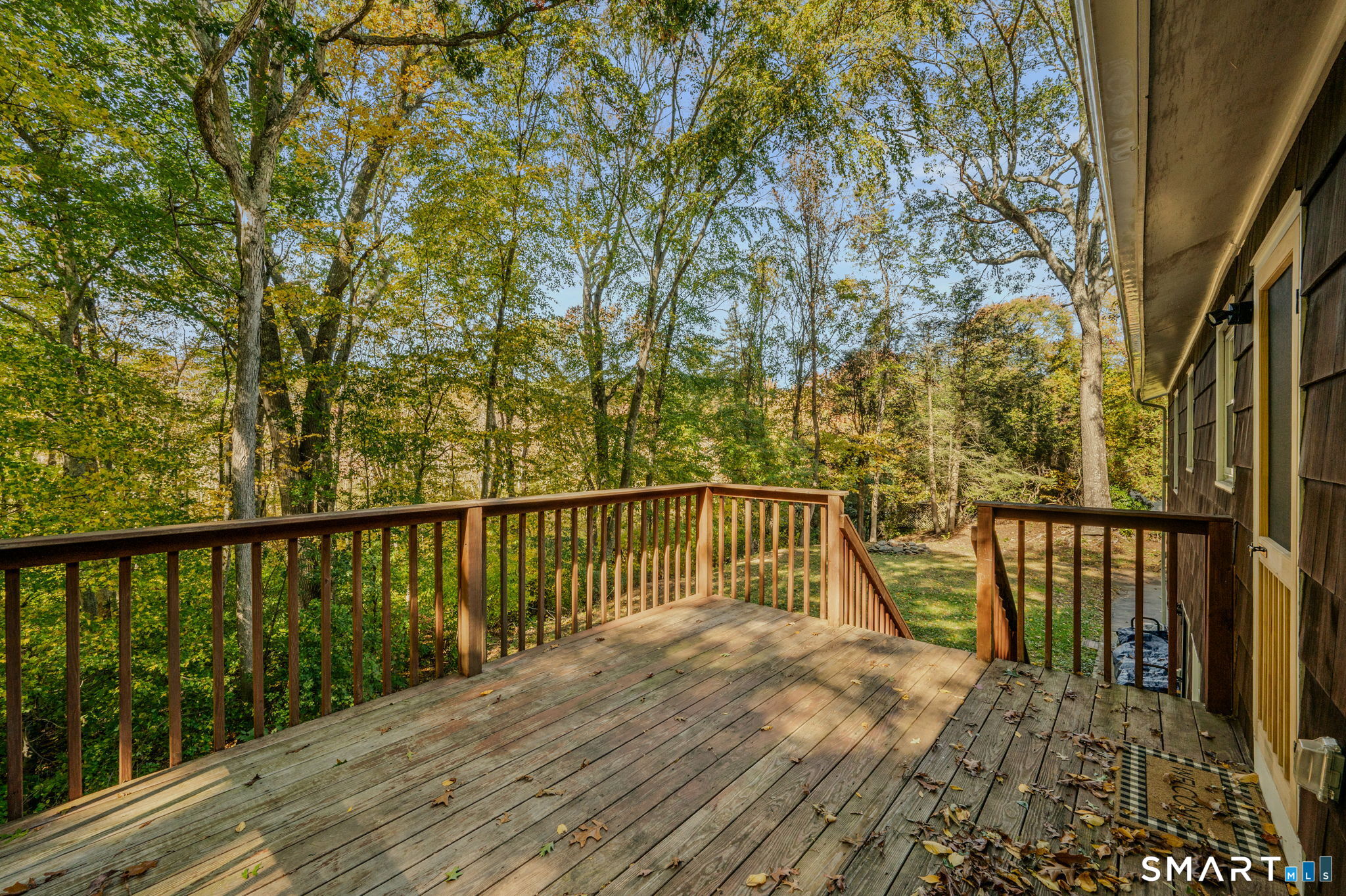 53 Lovers Lane East Lyme CT 06333