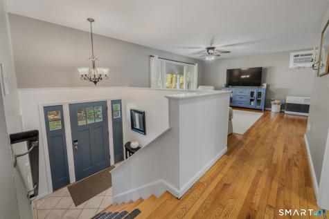 53 Lovers Lane East Lyme CT 06333
