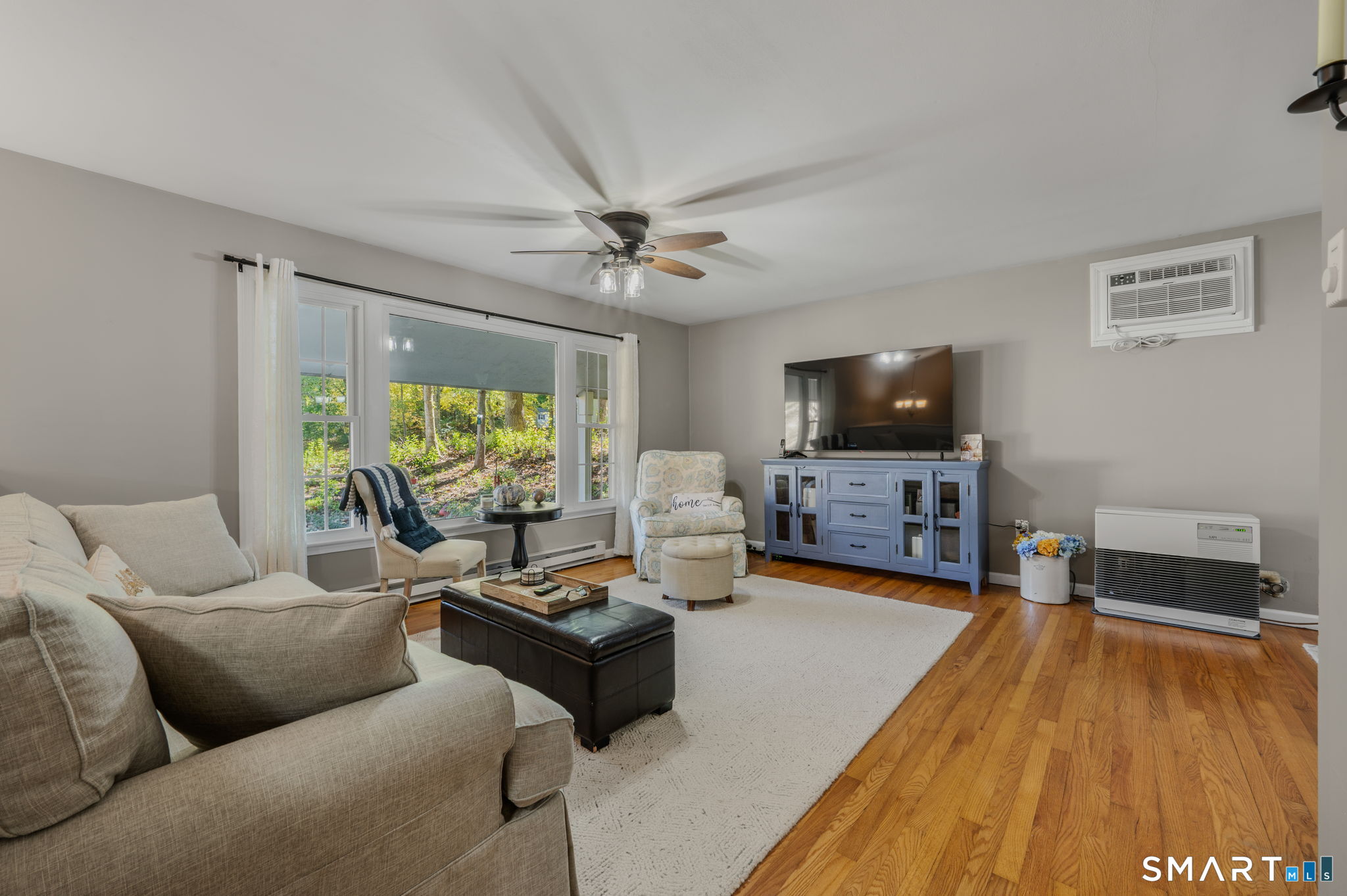 53 Lovers Lane East Lyme CT 06333