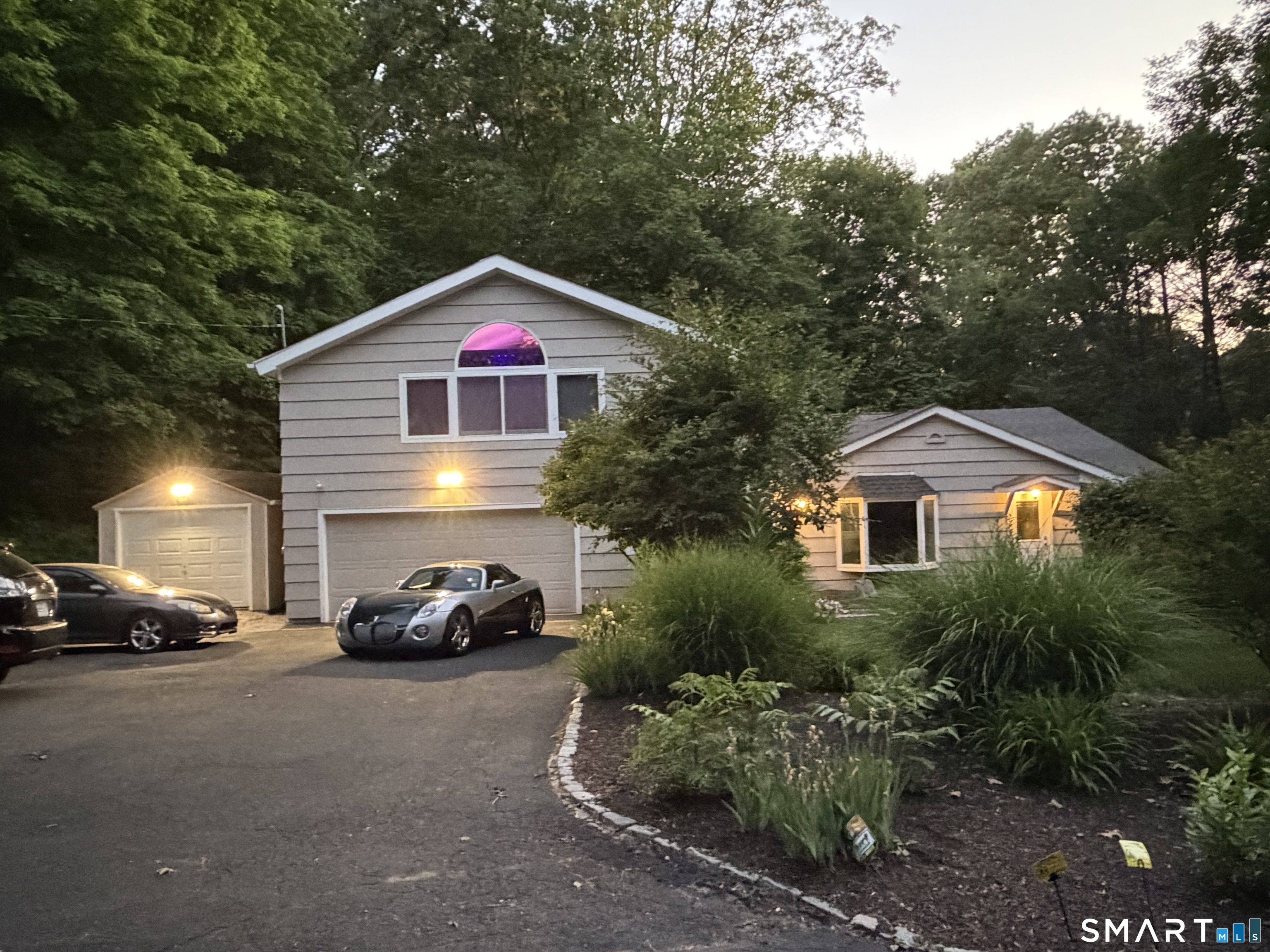 39 Cottage Street Monroe CT 06468