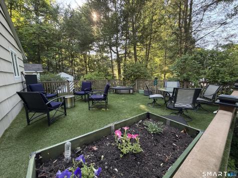 39 Cottage Street Monroe CT 06468