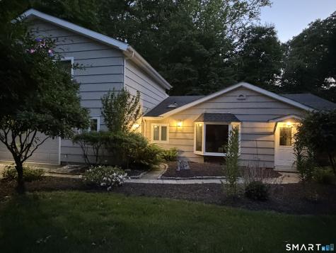 39 Cottage Street Monroe CT 06468