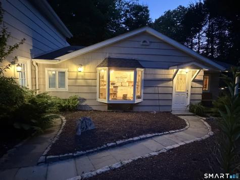 39 Cottage Street Monroe CT 06468