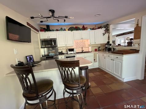 39 Cottage Street Monroe CT 06468