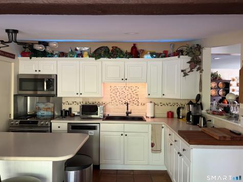 39 Cottage Street Monroe CT 06468
