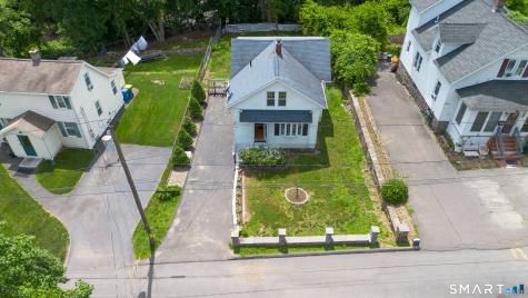 44 Quinsigamond Avenue Waterbury CT 06708