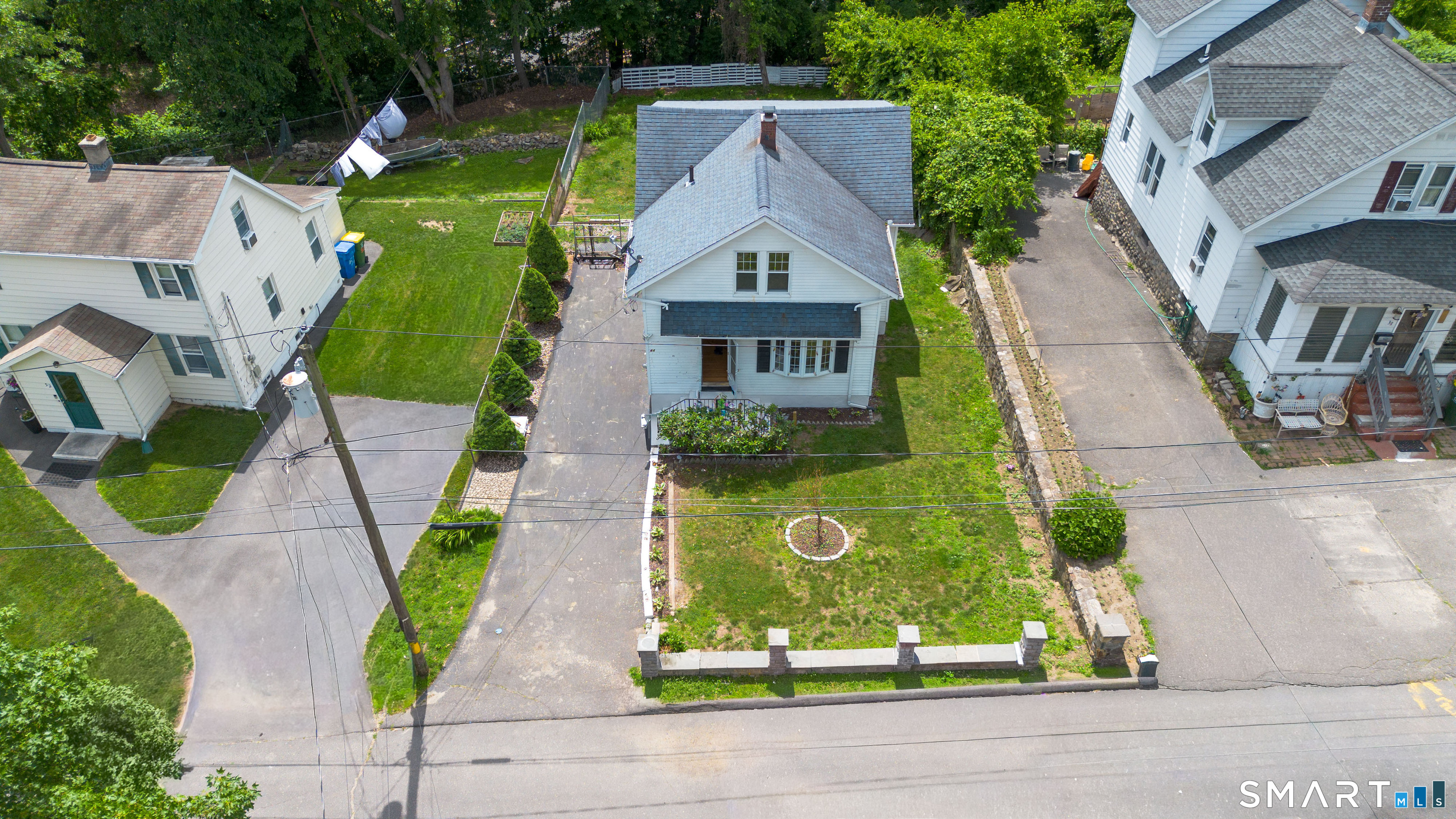 44 Quinsigamond Avenue Waterbury CT 06708