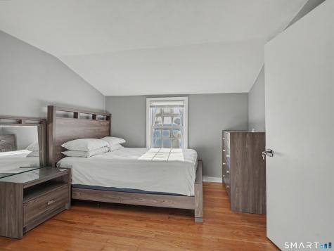 21 Van Buskirk Avenue Stamford CT 06902