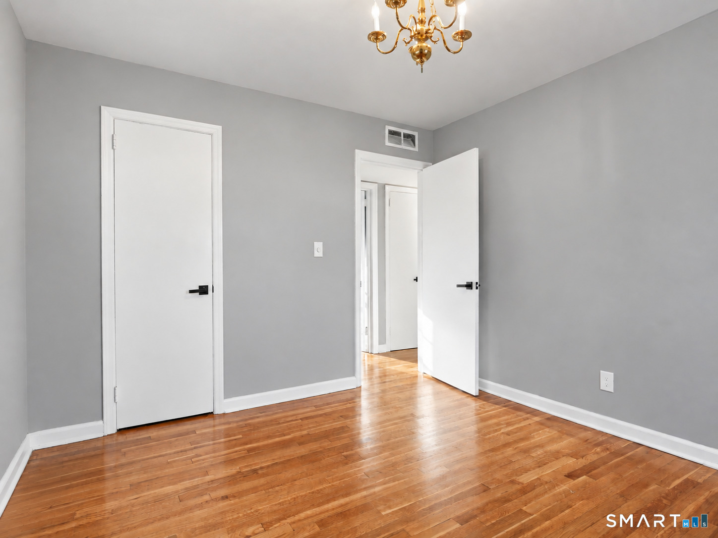 21 Van Buskirk Avenue Stamford CT 06902