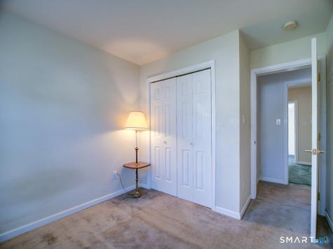 6 Mettler Street Woodbridge CT 06525