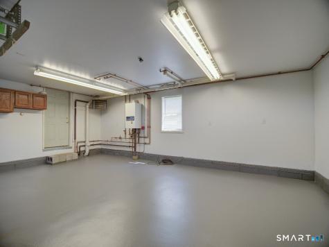 6 Mettler Street Woodbridge CT 06525