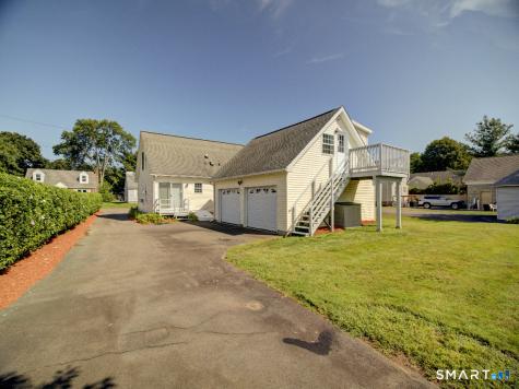 6 Mettler Street Woodbridge CT 06525