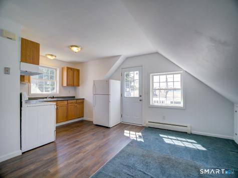 6 Mettler Street Woodbridge CT 06525
