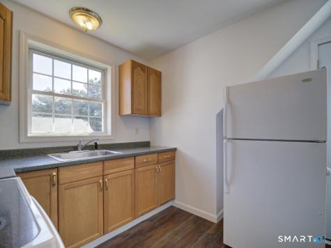 6 Mettler Street Woodbridge CT 06525