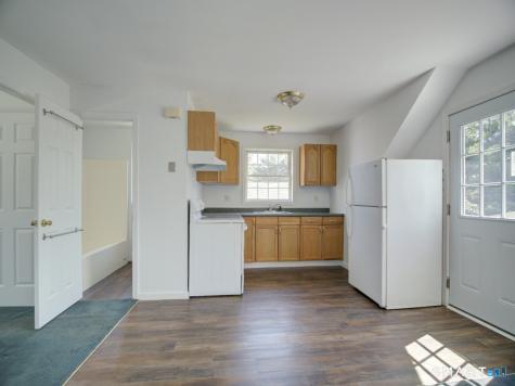 6 Mettler Street Woodbridge CT 06525