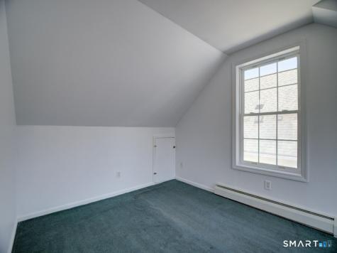 6 Mettler Street Woodbridge CT 06525