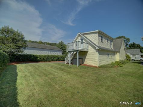 6 Mettler Street Woodbridge CT 06525